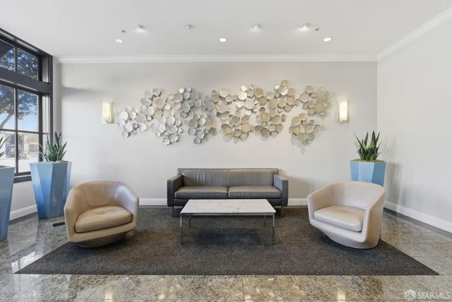 140 South Van Ness Avenue 417, San Francisco, CA 94103