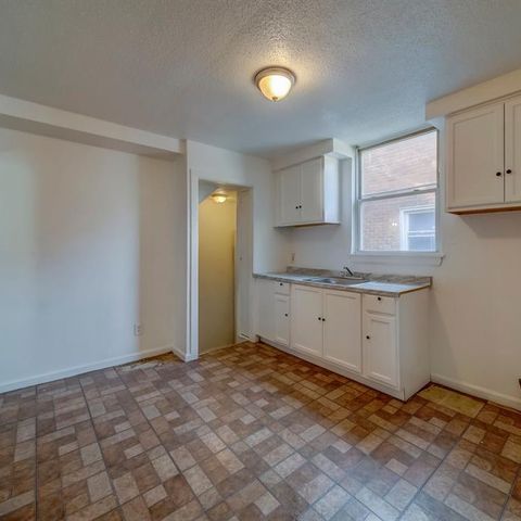 16559 Murray Hill Street, Detroit, MI 48235