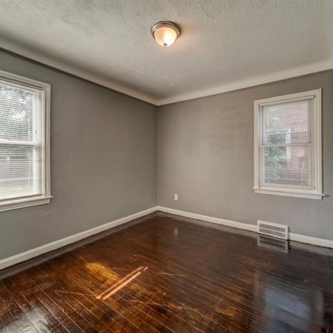 16559 Murray Hill Street, Detroit, MI 48235