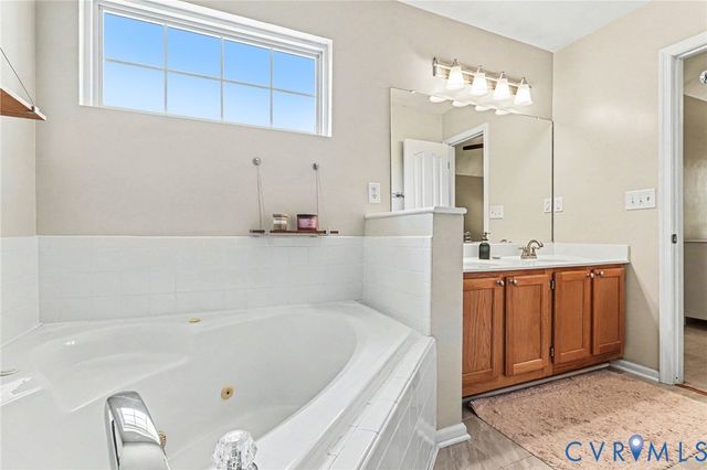 11518 W Providence Rd, North Chesterfield, VA 23236