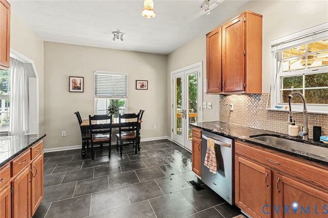 11518 W Providence Rd, North Chesterfield, VA 23236