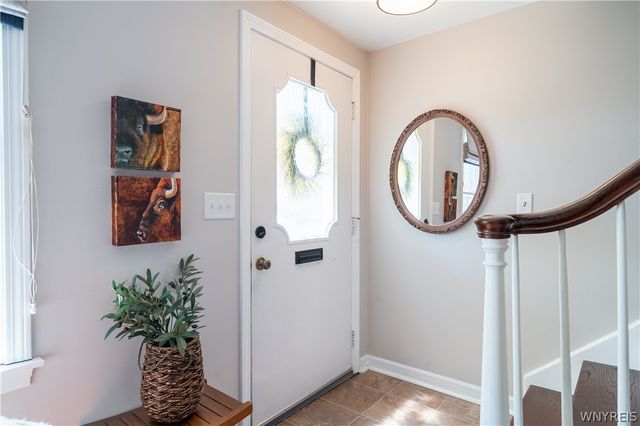 40 Guilford Lane D, Amherst, NY 14221