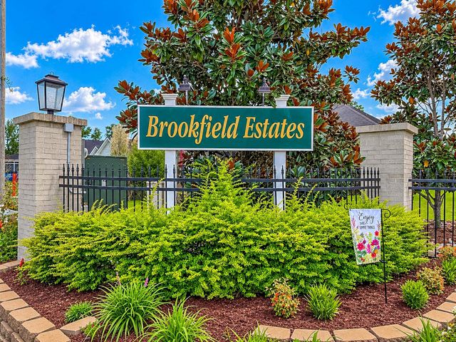 693 Harbor Bay Dr., Murrells Inlet, SC 29576