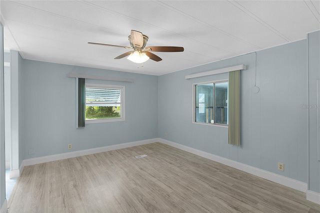 354 IVANHOE CIRCLE, Lady Lake, FL 32159