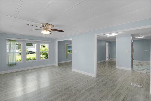 354 IVANHOE CIRCLE, Lady Lake, FL 32159