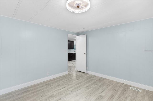 354 IVANHOE CIRCLE, Lady Lake, FL 32159