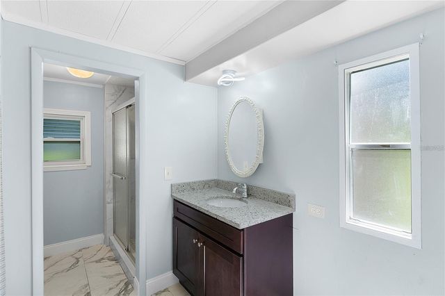 354 IVANHOE CIRCLE, Lady Lake, FL 32159