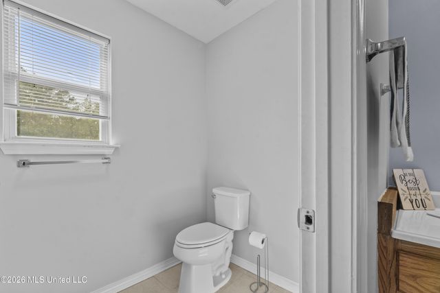 9421 Cartwright, Biloxi, MS 39532