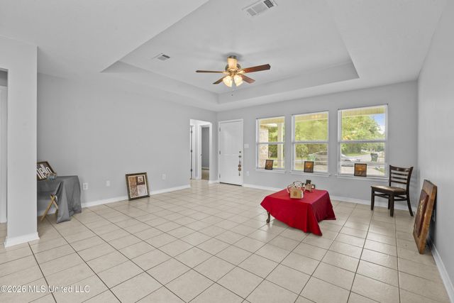 9421 Cartwright, Biloxi, MS 39532