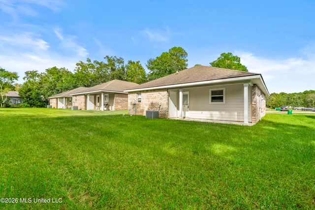9421 Cartwright, Biloxi, MS 39532