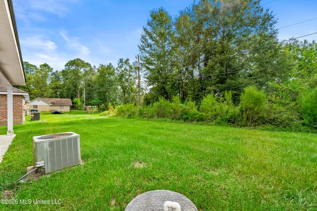 9421 Cartwright, Biloxi, MS 39532
