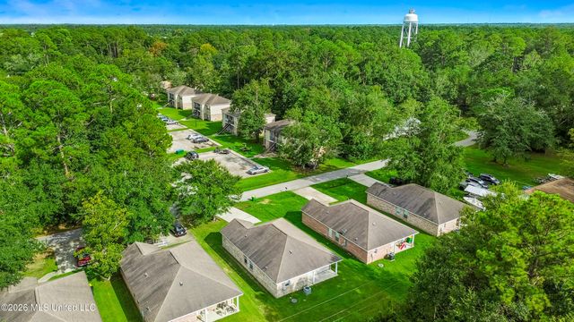 9421 Cartwright, Biloxi, MS 39532