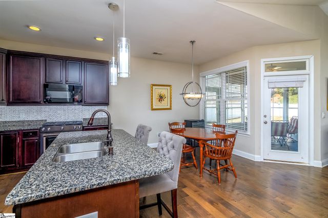 116 Hidden Springs Lane, Taylors, SC 29687