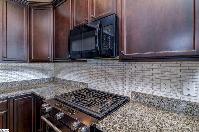 116 Hidden Springs Lane, Taylors, SC 29687