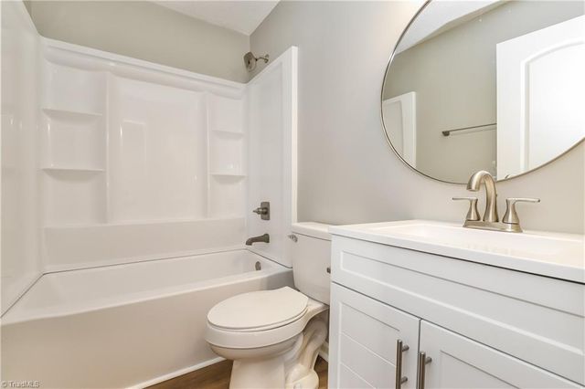 1089 Valley Drive, Graham, NC 27253