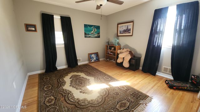 102 Orange Street, Oakhurst, NJ 07755
