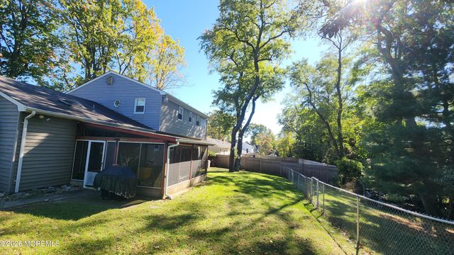 102 Orange Street, Oakhurst, NJ 07755