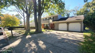 102 Orange Street, Oakhurst, NJ 07755