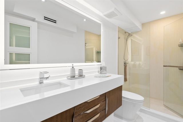 3909 N Ocean Boulevard 107, Fort Lauderdale, FL 33308