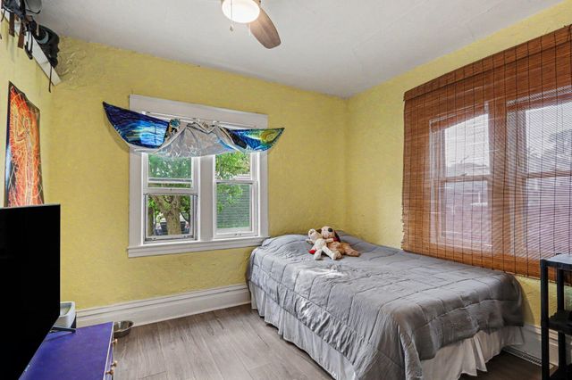 436 S Westnedge Court, Kalamazoo City, MI 49008