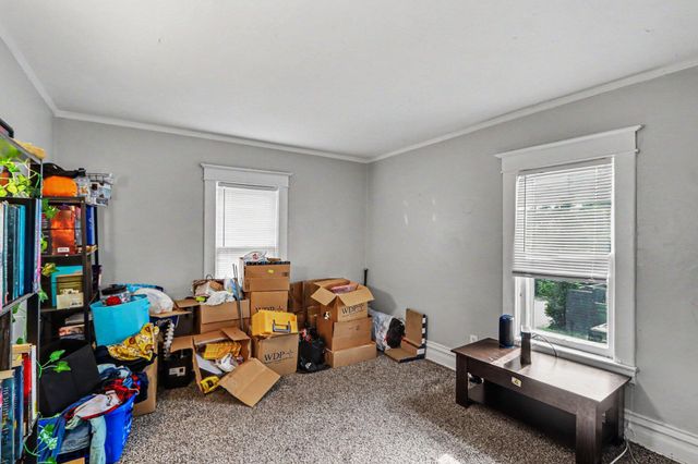436 S Westnedge Court, Kalamazoo City, MI 49008