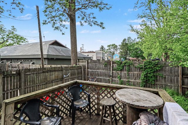 436 S Westnedge Court, Kalamazoo City, MI 49008