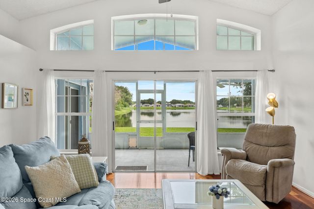1623 Vista Lake Circle, Melbourne, FL 32904
