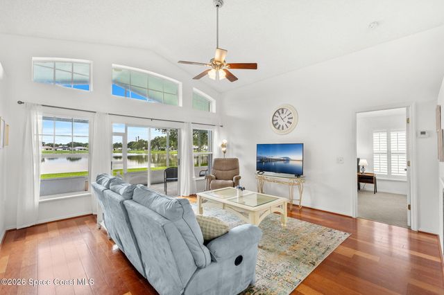 1623 Vista Lake Circle, Melbourne, FL 32904