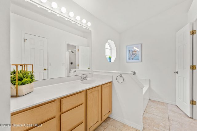 1623 Vista Lake Circle, Melbourne, FL 32904