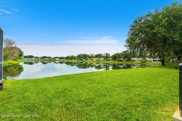1623 Vista Lake Circle, Melbourne, FL 32904