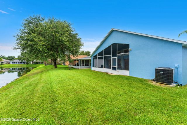 1623 Vista Lake Circle, Melbourne, FL 32904