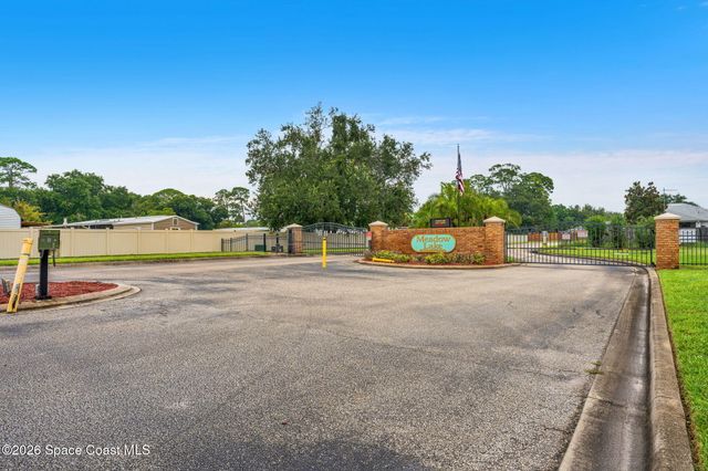 1623 Vista Lake Circle, Melbourne, FL 32904