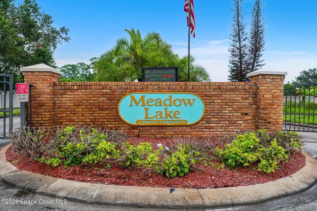 1623 Vista Lake Circle, Melbourne, FL 32904