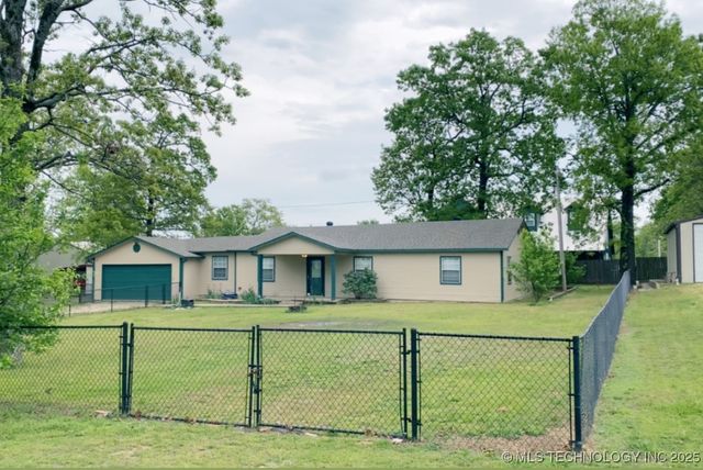 328 Pine, Eufaula, OK 74432