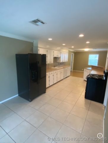 328 Pine, Eufaula, OK 74432