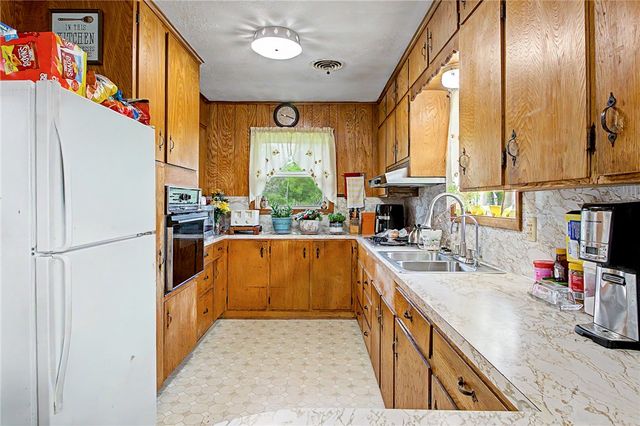 11576 Carter Lane, Bryan, TX 77808