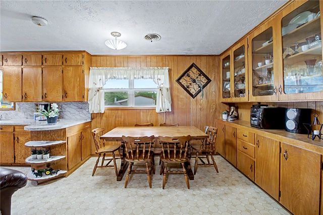 11576 Carter Lane, Bryan, TX 77808
