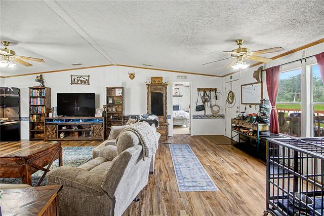 11576 Carter Lane, Bryan, TX 77808