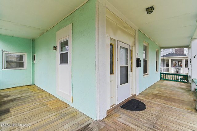 29 Broadway Road, Freehold, NJ 07728