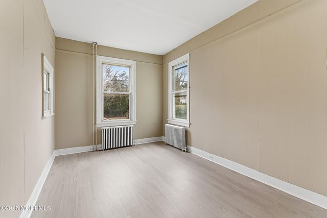 29 Broadway Road, Freehold, NJ 07728