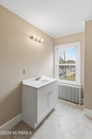 29 Broadway Road, Freehold, NJ 07728