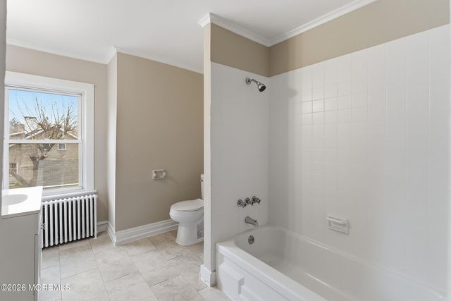 29 Broadway Road, Freehold, NJ 07728