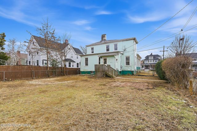 29 Broadway Road, Freehold, NJ 07728