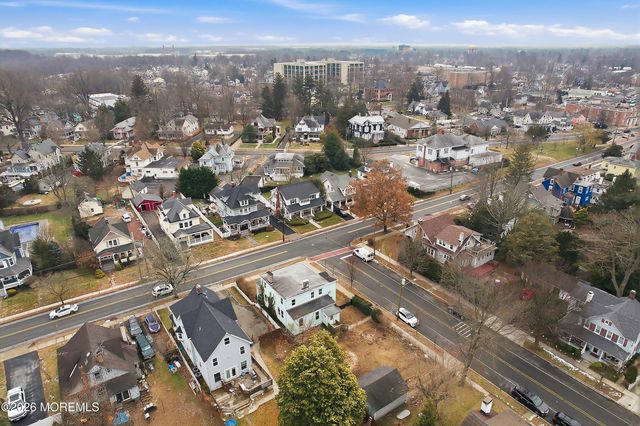 29 Broadway Road, Freehold, NJ 07728