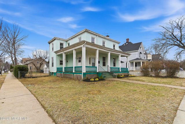 29 Broadway Road, Freehold, NJ 07728