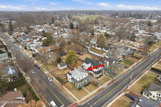 29 Broadway Road, Freehold, NJ 07728