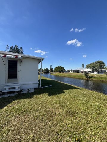 21 Oro Grande Way, Port St Lucie, FL 34952