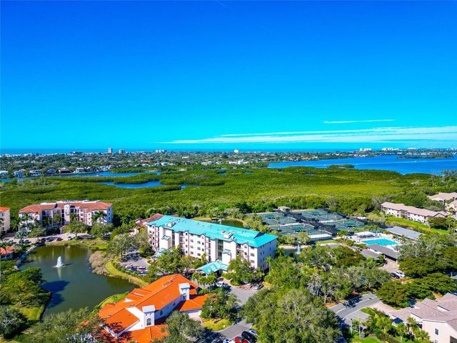 5408 EAGLES POINT CIRCLE 302, Sarasota, FL 34231