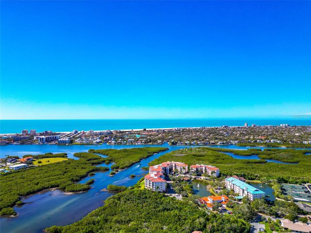 5408 EAGLES POINT CIRCLE 302, Sarasota, FL 34231