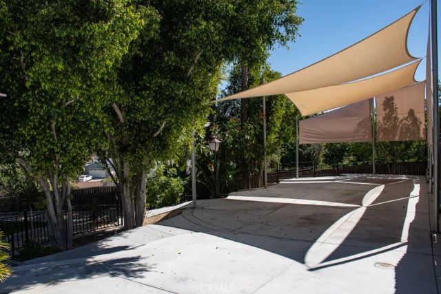 933 Eastside Rd, El Cajon, CA 92020